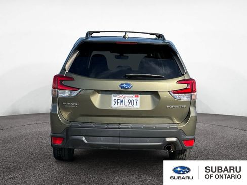 Used 2023 Subaru Forester Limited image 4