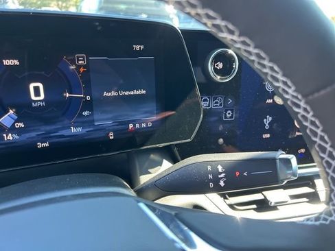 New 2026 Chevrolet Equinox EV LT image 26