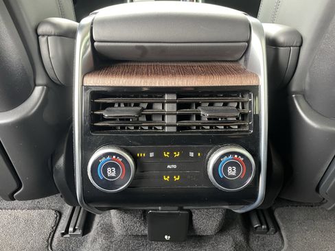 Certified 2023 Land Rover Range Rover Autobiography image 26