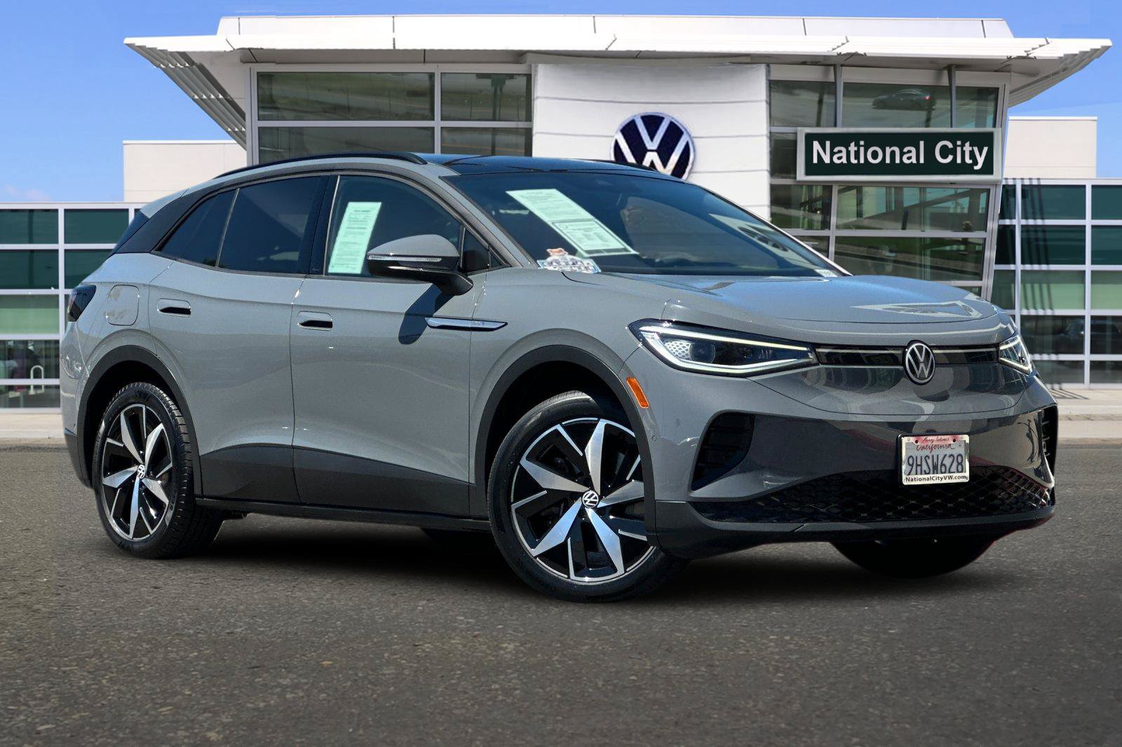 Used 2023 Volkswagen ID.4 S RWD image 2