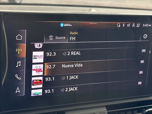 Used 2023 Audi Q5 2.0T Premium Plus w/ Premium Plus Package image 17