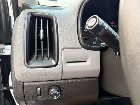 Used 2016 Chevrolet Colorado W/T w/ WT Convenience Package RWD image 27