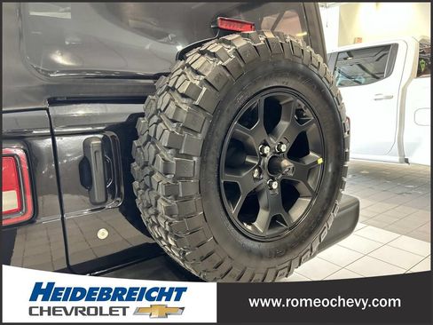 Used 2023 Jeep Wrangler Sport AWD/4WD image 43