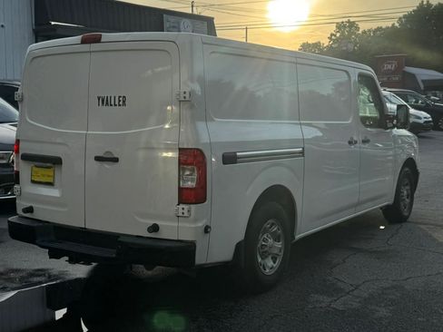 Used 2018 Nissan NV 2500 SV w/ Navigation Package RWD image 8