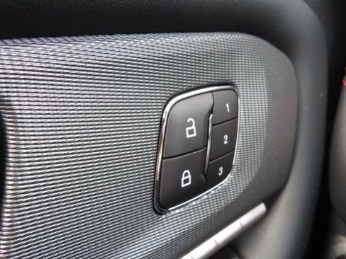 New 2026 Ford Explorer ST image 27