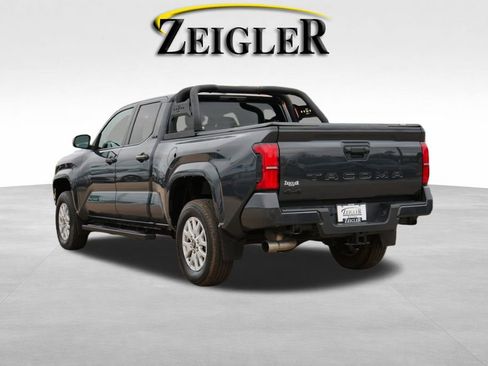 Used 2024 Toyota Tacoma SR5 image 5