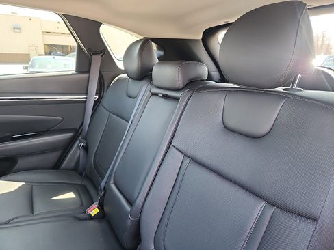 Certified 2023 Hyundai Tucson Limited AWD/4WD image 26