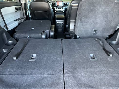 Certified 2023 Ford Explorer XLT w/ Equipment Group 202A RWD image 15