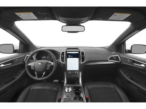 Certified 2024 Ford Edge ST-Line AWD/4WD image 15