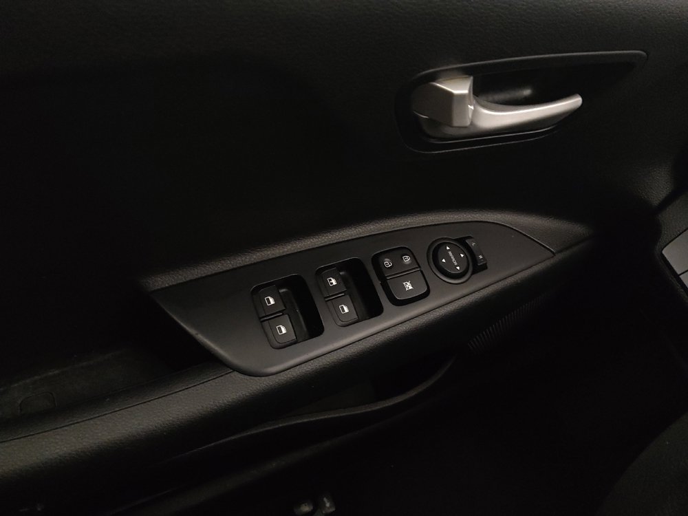 Used 2022 Kia Rio S FWD image 27