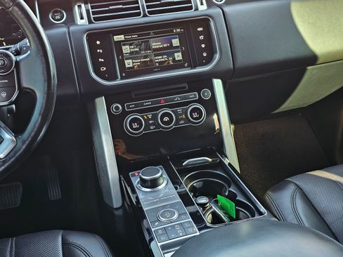 Used 2016 Land Rover Range Rover HSE image 26