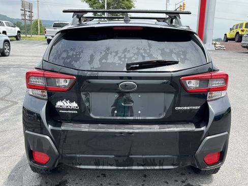 Used 2021 Subaru Crosstrek 2.0i Premium AWD/4WD image 6