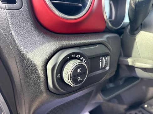 Certified 2023 Jeep Gladiator Rubicon w/ LED Lighting Group image 34