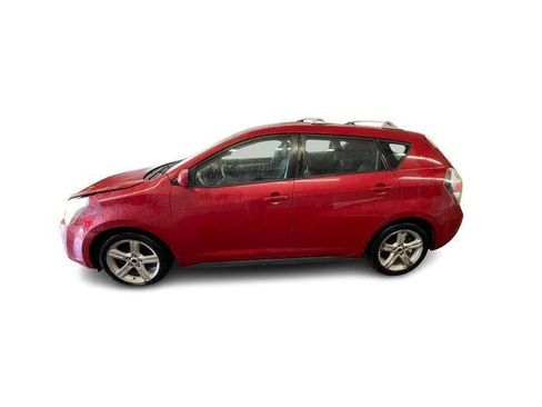 Used 2009 Pontiac Vibe w/ Preferred Package image 2