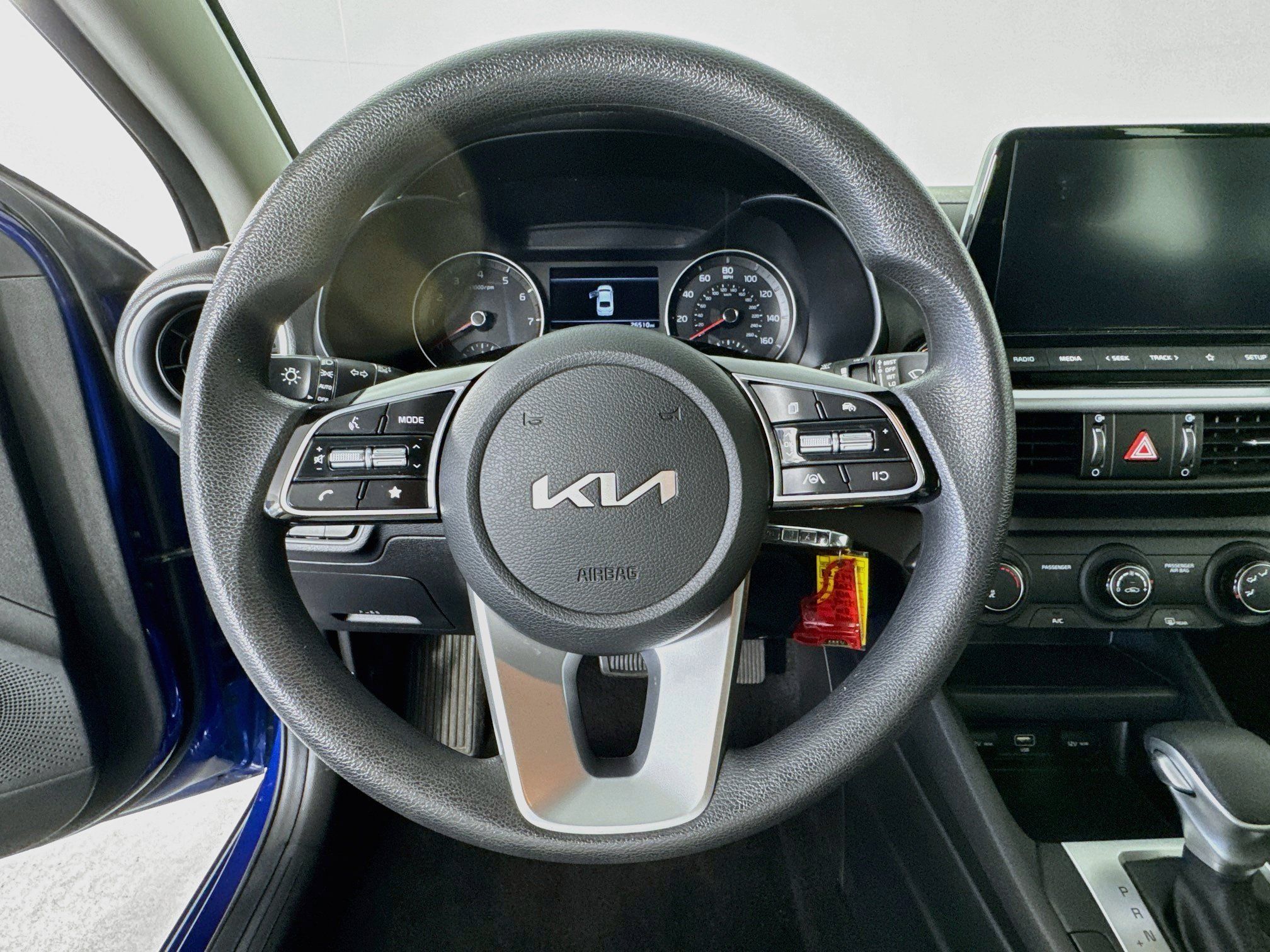 Used 2023 Kia Forte LXS FWD image 11