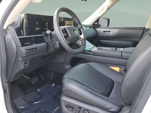 Used 2025 INFINITI QX80 Pure RWD image 15