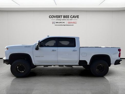 Used 2020 Chevrolet Silverado 2500 High Country w/ Z71 Off-Road Package image 5