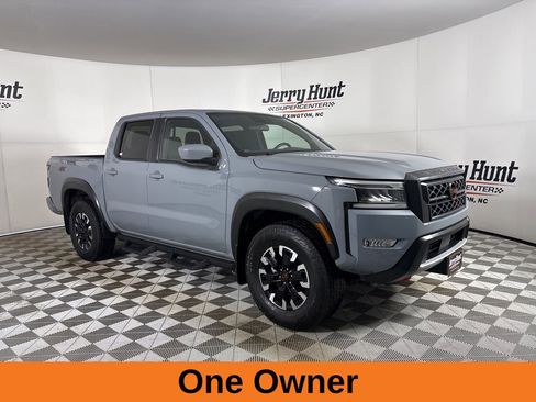 Used 2023 Nissan Frontier PRO-4X w/ Technology Package image 4