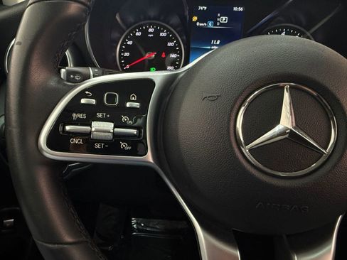 Used 2022 Mercedes-Benz GLC 300 image 15