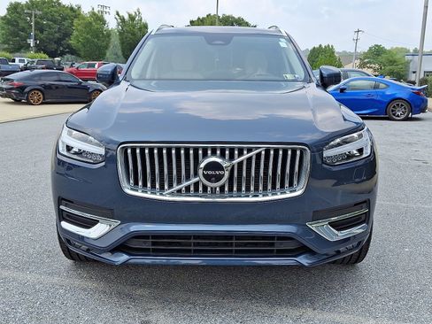 Used 2023 Volvo XC90 B6 Plus w/ Protection Package AWD/4WD image 2