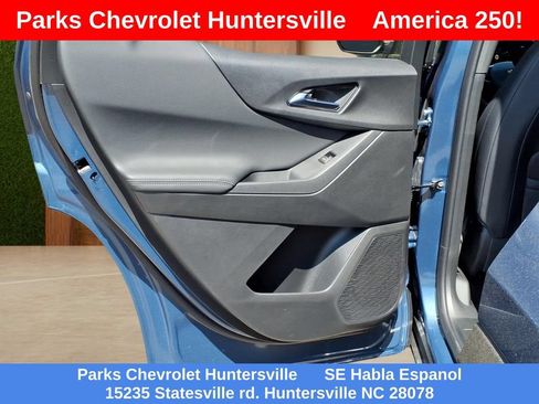 New 2026 Chevrolet Equinox LT w/ Convenience Package II FWD image 25