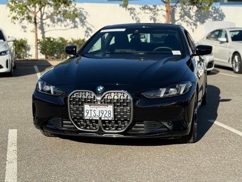 Used 2026 BMW 430i Coupe w/ Parking Assistance Package image 3