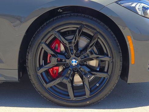 New 2026 BMW 330i Sedan w/ M Sport Package RWD image 6
