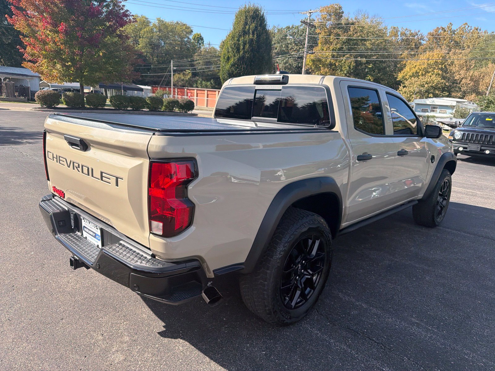 Used 2024 Chevrolet Colorado Trail Boss w/ LPO, Dark Essentials Package AWD/4WD image 5