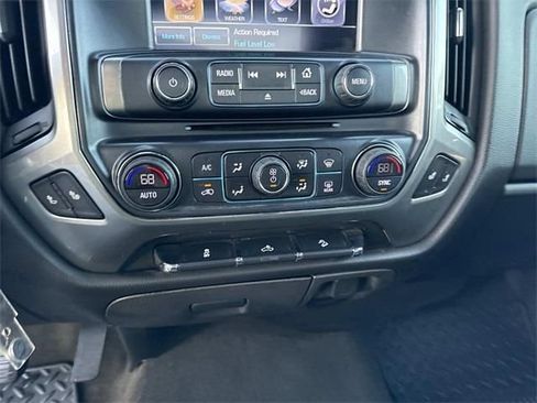 Used 2018 Chevrolet Silverado 1500 LT w/ All Star Edition image 22