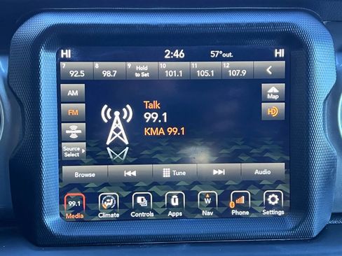 Used 2020 Jeep Wrangler Unlimited Sahara w/ Uconnect 4C Nav & Sound Group image 32