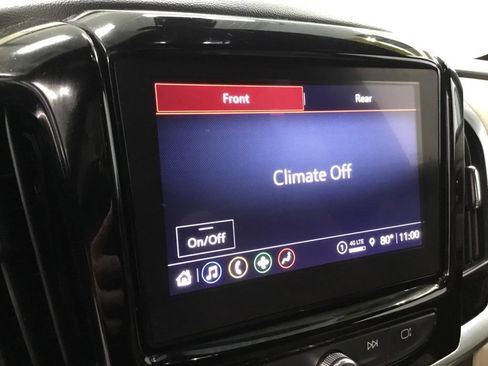 Used 2023 Chevrolet Traverse LT w/ LPO, Cargo Package AWD/4WD image 20