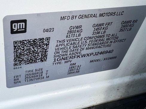 Used 2023 Chevrolet Traverse LS image 25