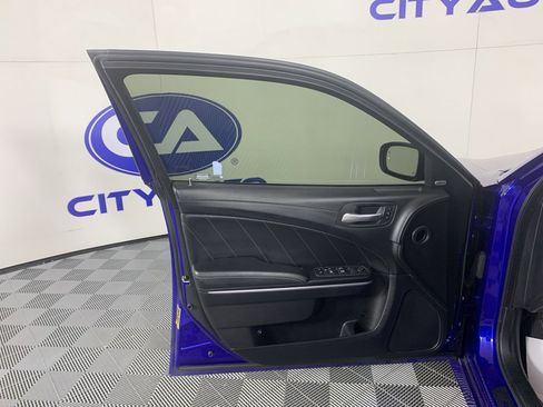 Used 2019 Dodge Charger Scat Pack w/ Dynamics Package image 13