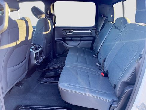 Used 2021 RAM 1500 Big Horn image 24