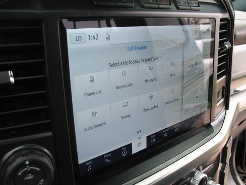 Used 2022 Ford F150 Lariat AWD/4WD image 47