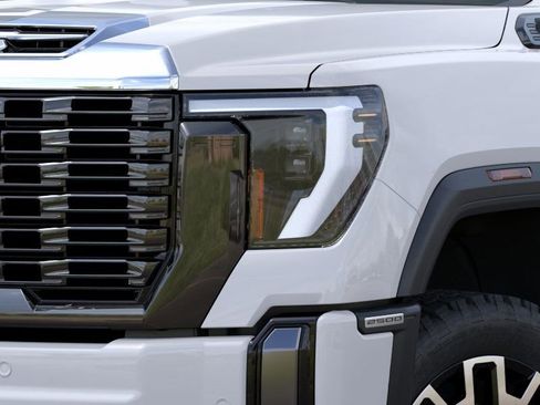 New 2026 GMC Sierra 2500 Denali Ultimate image 10