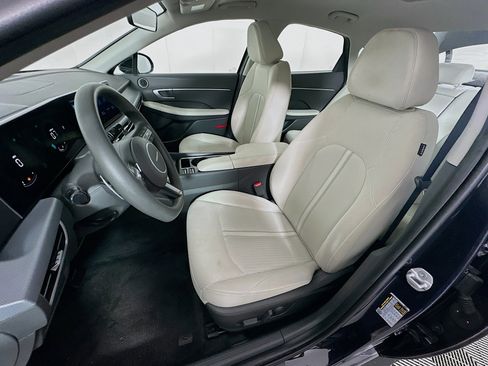 Used 2025 Hyundai Sonata SEL image 13