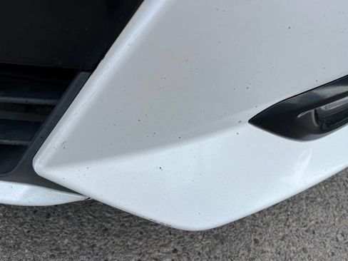 Used 2022 Nissan Sentra SR w/ SR Premium Package FWD image 3