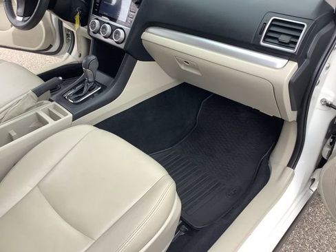 Used 2015 Subaru Crosstrek 2.0i Limited image 21