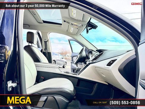 Used 2011 GMC Terrain SLT w/ Cargo Package image 15