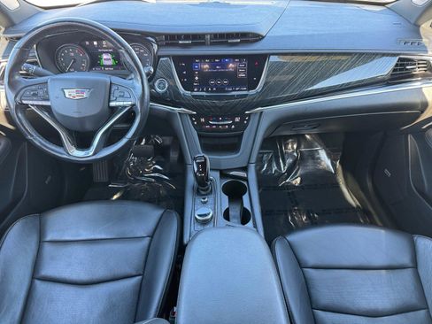 Certified 2022 Cadillac XT6 Premium Luxury w/ Technology Package image 27