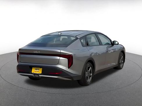 Used 2025 Kia K4 LXS image 14