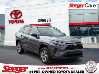 Used 2023 Toyota RAV4 XLE w/ Convenience Package video 1