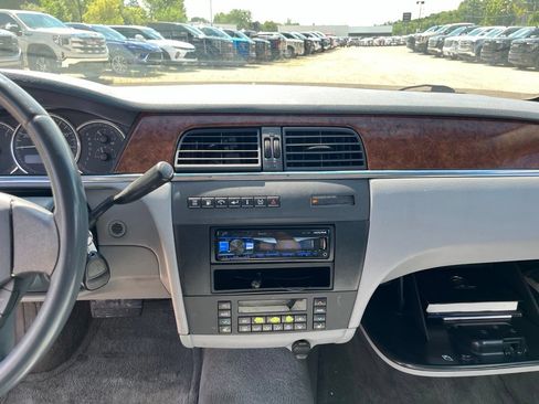 Used 2005 Buick LaCrosse CXL w/ Chrome Appearance Package FWD image 24