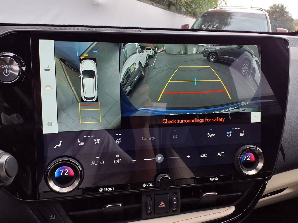 Used 2024 Lexus NX 450h+ AWD w/ Vision Package image 10