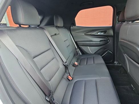 Used 2023 Chevrolet TrailBlazer RS w/ Convenience Package image 26