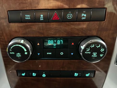 Used 2012 RAM 1500 Laramie w/ Protection Group image 22