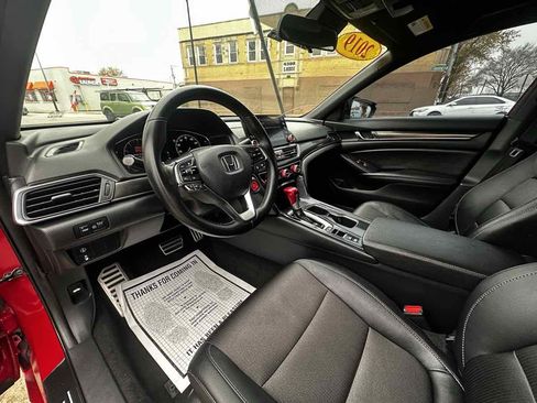 Used 2019 Honda Accord Sport image 13
