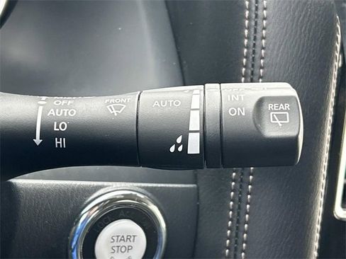 Used 2024 Nissan Armada Platinum w/ Captain's Chairs Package image 34