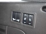 Used 2015 Chevrolet Suburban LTZ image 6